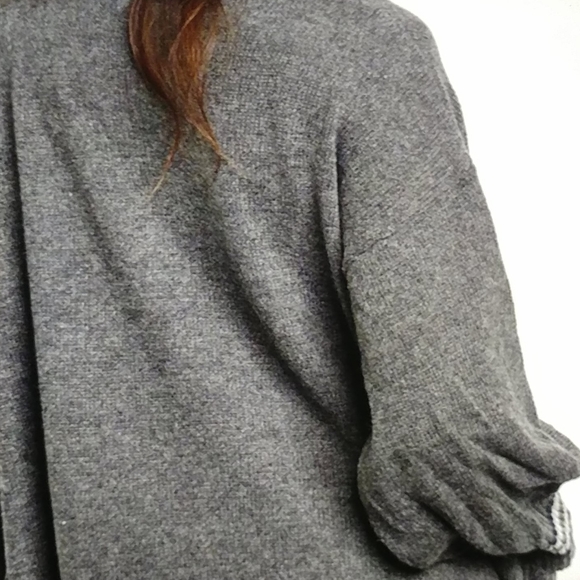 Cardigan - Picture 4 of 5